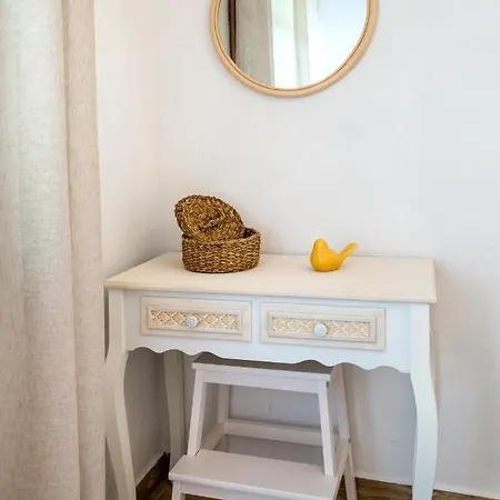 Kiki's Cozy *